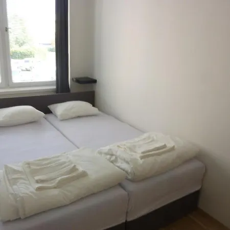 Homestay Van N Prague